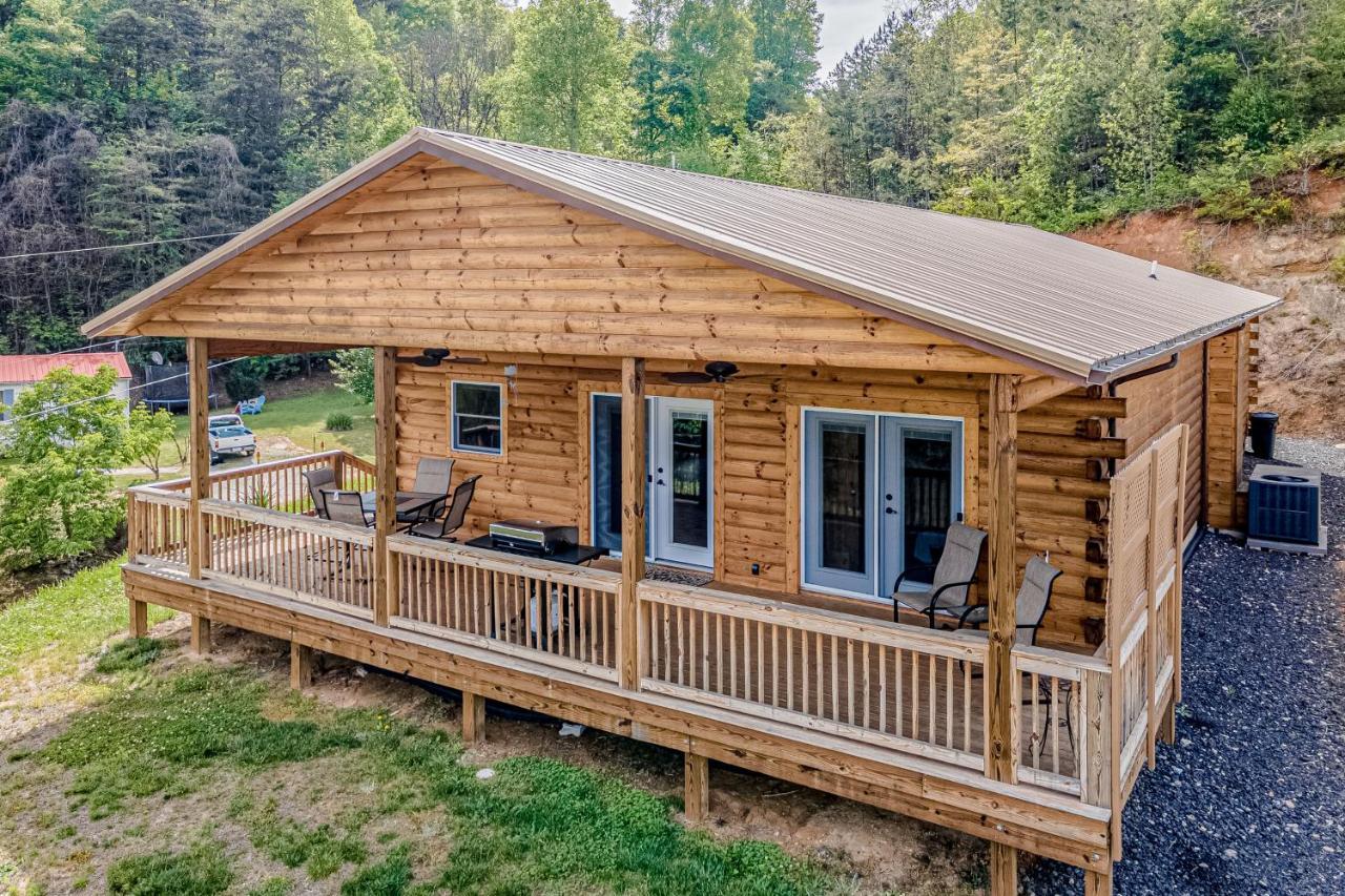 Hilltop Cabin Bryson City Extérieur photo